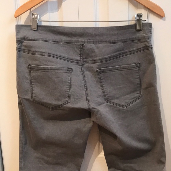 Grey Skinny Jegging - Picture 4 of 4